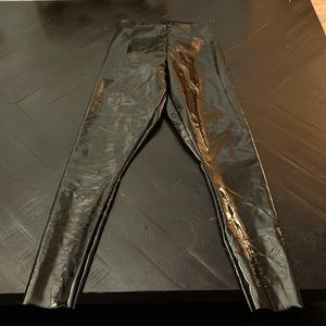 Commando faux patent leather leggings